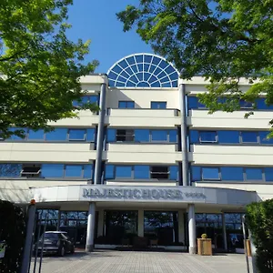 Ferretti Majestichouse 4* Castenedolo